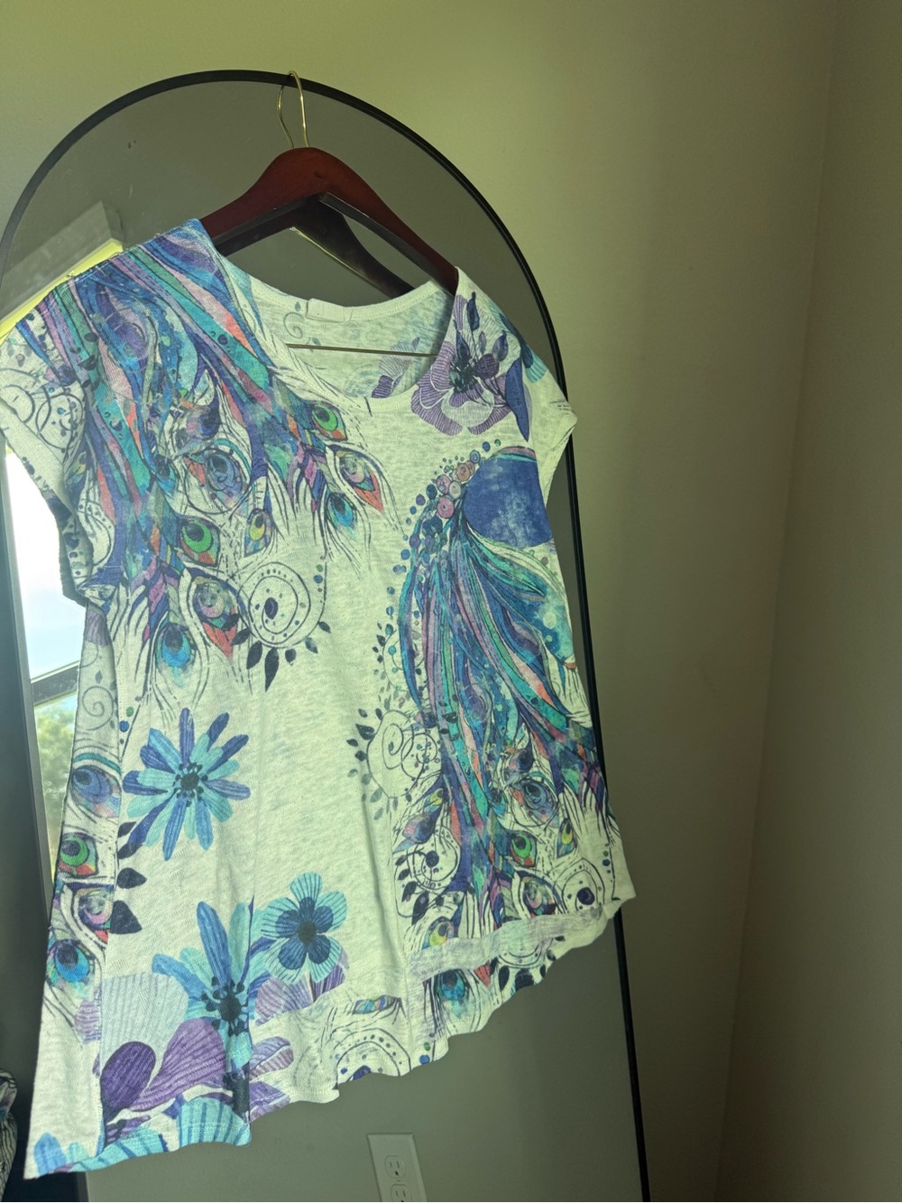 Et Lois Peacock Print Soft Knit Top